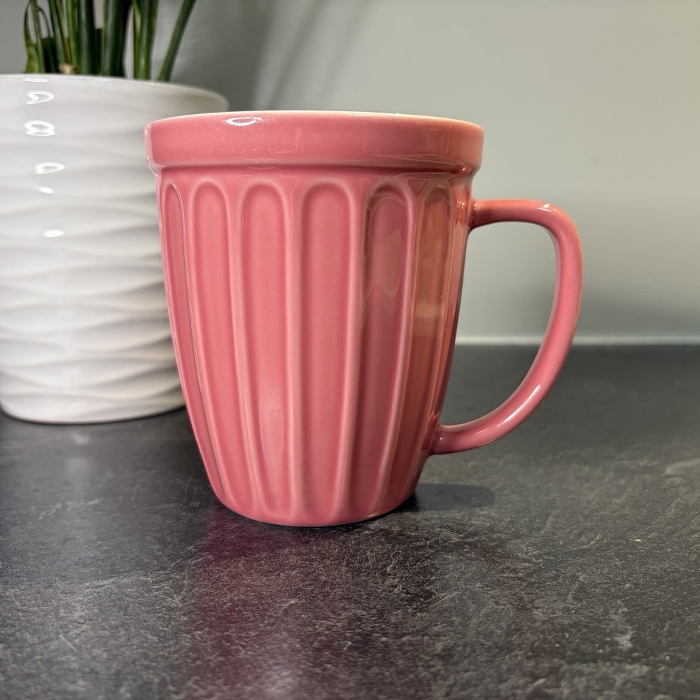 2006 Starbucks Pink Ribbed 16 oz Coffee Cup Mug W Handle Ceramic EUC - Picture 4 of 8